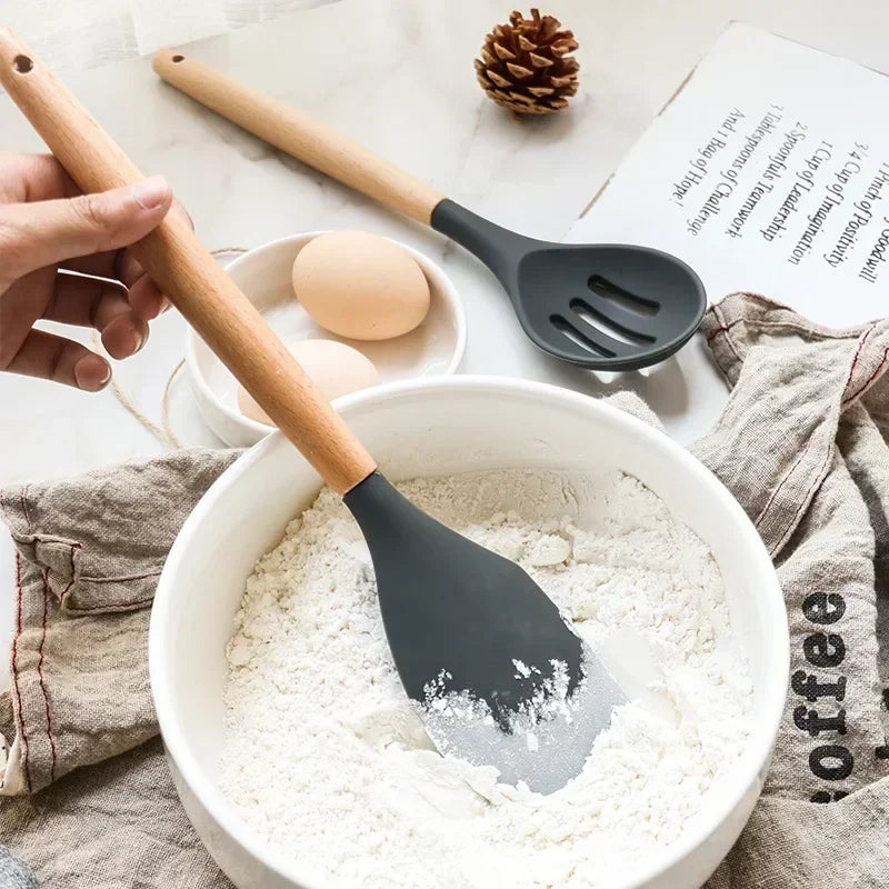 12PCS Food_Grade_Silicone_Kitchen_Cookware_Utensils_Turner_Spatula_Measuring_Spoon_Practical_Cooking_Tool_Kitchenware_Set