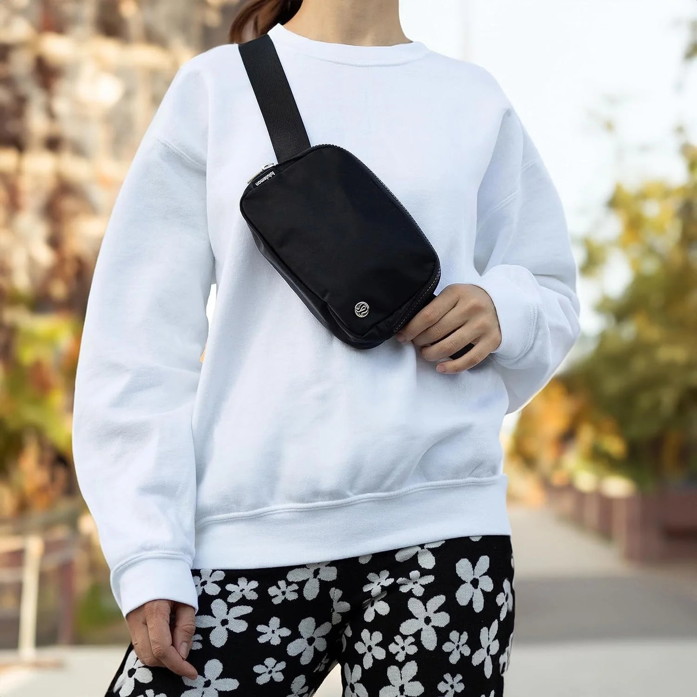 Belt_Bags_Black_Athletica_Everywhere