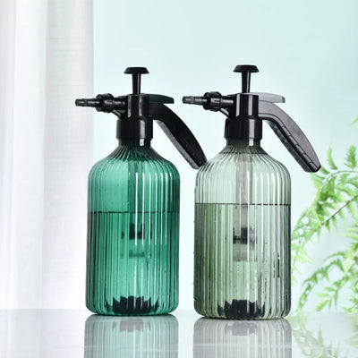 Quality 2L Garden Spray Bottle Garden Watering Plastic Pressurized Sprayer Air Pressure Flowers Watering Can Flower