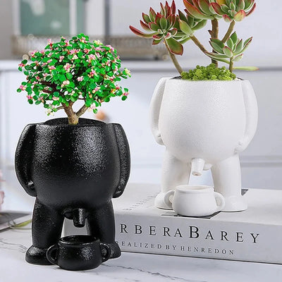 Ceramic Peeing Potted Gardening Pots Novelty Peeing Planter Pot with Drainage Desktop Flowers Planter Display for Bedroom Patios