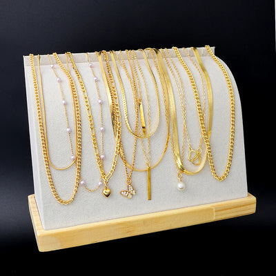 11 Pcs Simple Pearl Choker Necklaces Set for Women Fashion Layered Chain Star Cross Heart Pendant Charms Necklace Jewelry Gifts