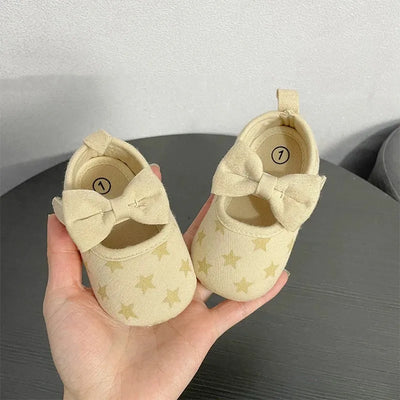 Cute Bear Soft Sole Comfortable Sandals for Infants and Toddlers Baotou Anti Kick First Step Shoes 0-18 Months