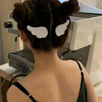 2Pcs Sweet Angel Wing Plush Hair Clips Girl Bangs Cute Hairpin Simple Hairclip Ornament Fashion Hair Accessories Side Clip