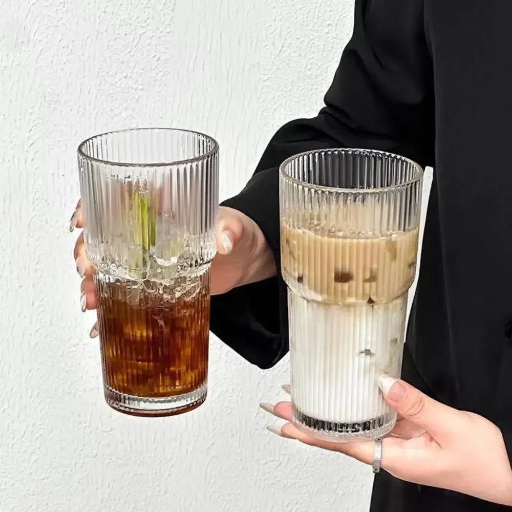 Striped Glass Coffee Cup, 600ml Glass with Straw and Lid, for Water Coffee Tea, Clear Drinkware