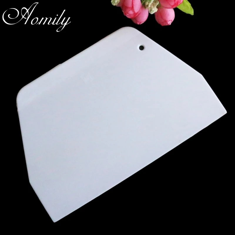 Aomily Durable Trapezoid Scraper Spatula Fondant Cake Dough Pizza Tool Kitchen Multifunction Slicer Blade Plastic Cake Tool L/S