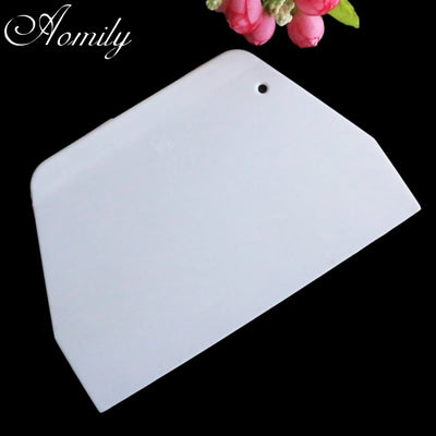 Aomily Durable Trapezoid Scraper Spatula Fondant Cake Dough Pizza Tool Kitchen Multifunction Slicer Blade Plastic Cake Tool L/S
