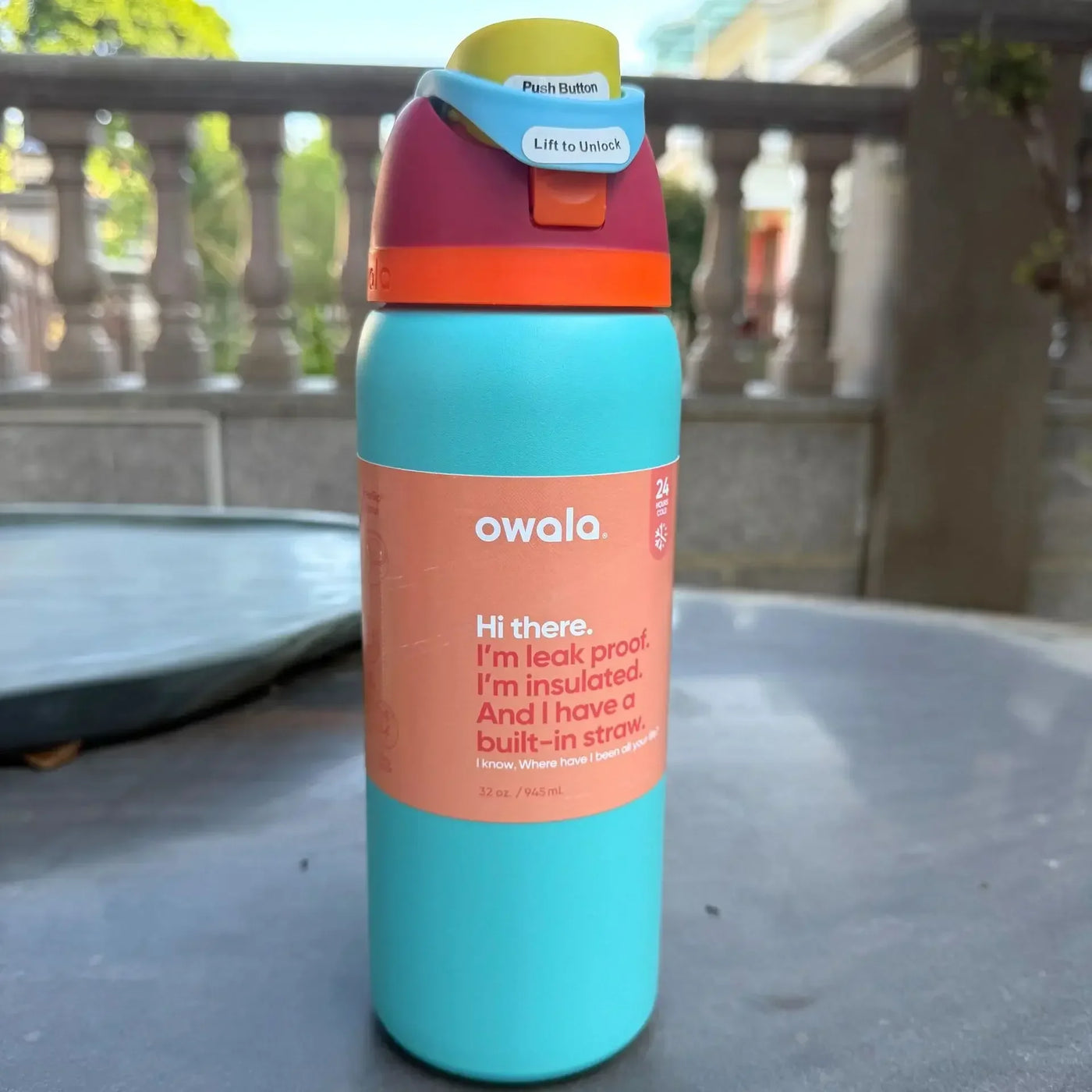 Owala Insulated Stainless Steel Water Bottle with Straw, BPA-Free Sports Water Bottle, Great for Travel,  32 Oz
