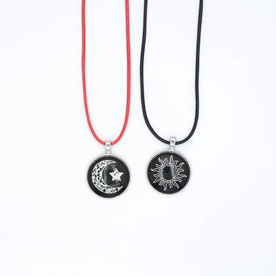 2 Pcs/Set Luminous Sun Moon Pendant Necklaces for Women Men Romantic Glow In The Dark Couple Necklace Friendship Jewelry Gifts