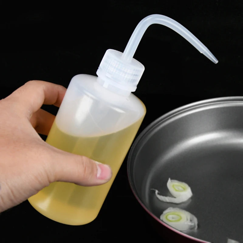 Plants Sprinkler Squeeze Spray Bottles Kettle Watering Can for Pots Flowers Succulents Irrigation Kitchen Garden Supplies Tools