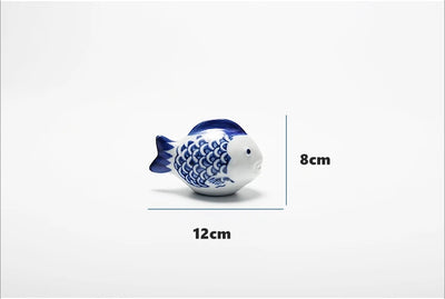 Underglaze blue and white porcelain size carp desktop ornaments floating ceramic fish crafts in water