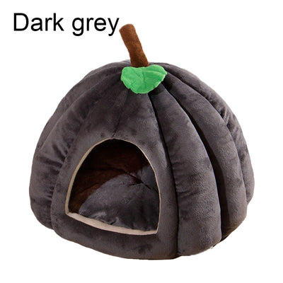 3D PUMPKIN PET HOUSE – SEMI-ENCLOSED WINTER CAT HOUSE WITH REMOVABLE BOTTOM, NON-SLIP BASE & WASHABLE SOFT PP COTTON MAT