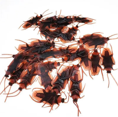 10pcs Prank Fake Roaches Model Simulation Rubber Cockroach Bug Toy Funny Trick Joke Toys Plastic Bugs Gift for Kids Creepy Decor