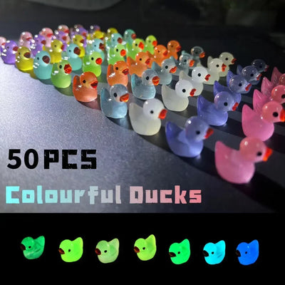 50PCS GLOW-IN-THE-DARK MINI DUCKLINGS – FAIRY GARDEN & MICRO LANDSCAPE DECOR WITH MOSS NIGHT LIGHT
