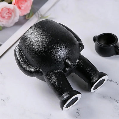 Human Shaped Peeing Plant Pot with Drainage Holes Figure Vases Resin Funny Flowerpot Piss Pot Shape Home Decoration Friend Gift