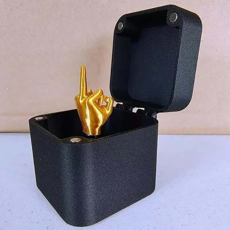 Fun Gag Birthday Gift Accessories Desk Decoration Surprise Gift Box Toys Middle Finger in the Box Supplies Crafts Decor figurine
