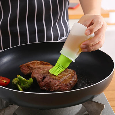 Silicone Oiler with Brush Seasoning Seasoning Sauce Brush with Scale oil Bottle BBQ Kitchenware Gadgets Grilling Frying Tools