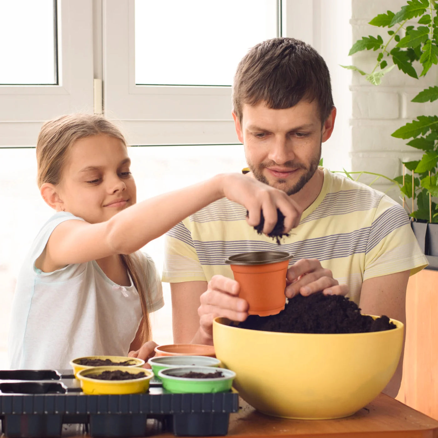 100 Pcs Plant Pots Flower Planter Indoor Flowers Plants Garden Basins Containers