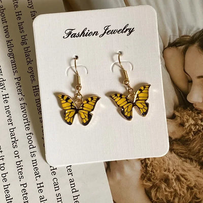 Fashion Romantic Butterfly Necklace for Women Girl Blue White Orange Color Animial Design Choker Neck