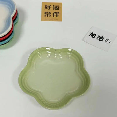 Plum Blossom Small Plate 5.5Inches 14cm Rainbow Sauce Plate Flower Shaped Pet Gradual Spike Bone Plate Tableware Ceramic Dishs