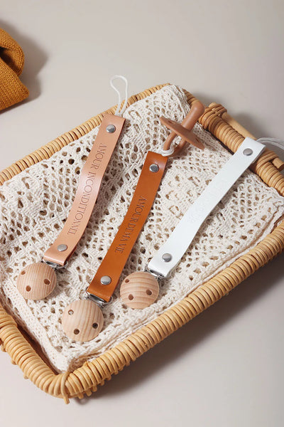 HOT PU Leather Baby Pacifier Chain Rainbow Soother Pacifier Clips Chain Metal Dummy Clip Nipple Holder Clasps