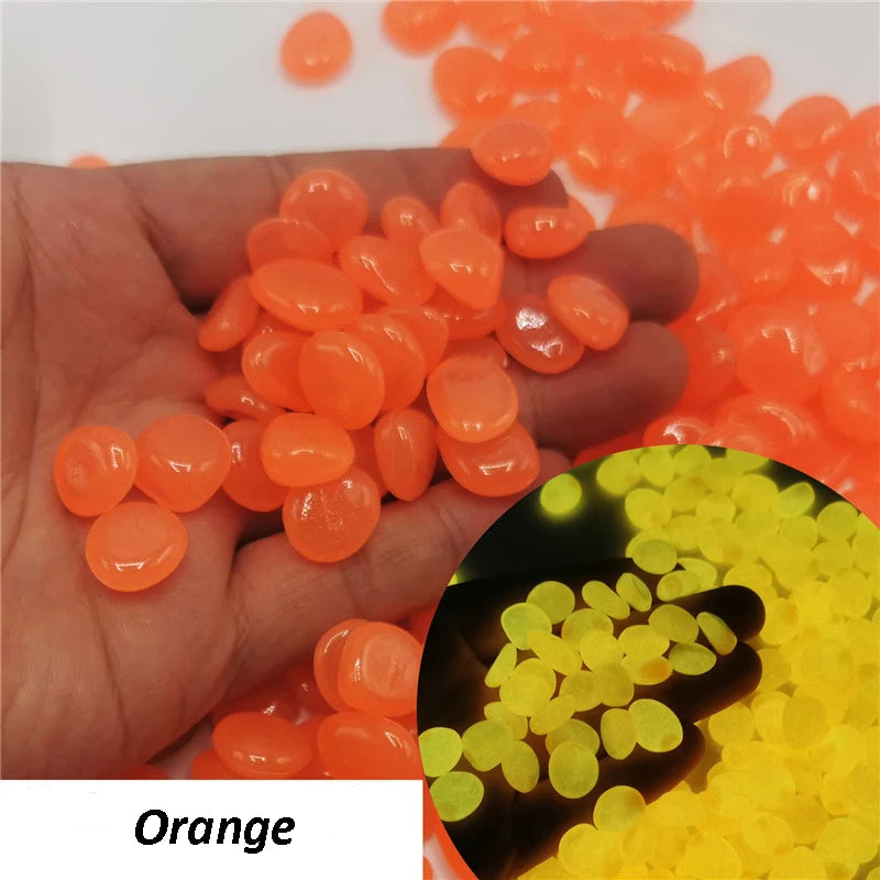 50/100Pcs Glow in the Dark Garden Pebbles For Sidewalk Garden Terrace Lawn Garden Patio Fish Tank Aquarium Decoration Glow Stone
