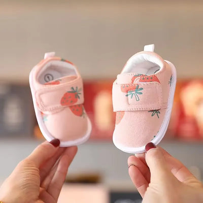 Cute Bear Soft Sole Comfortable Sandals for Infants and Toddlers Baotou Anti Kick First Step Shoes 0-18 Months