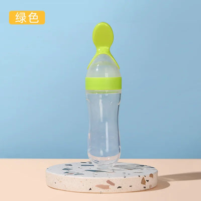 Squeezing Feeding Bottle Silicone Newborn Baby Training Rice Spoon Infant Cereal Food Supplement Feeder Safe Tableware Tools