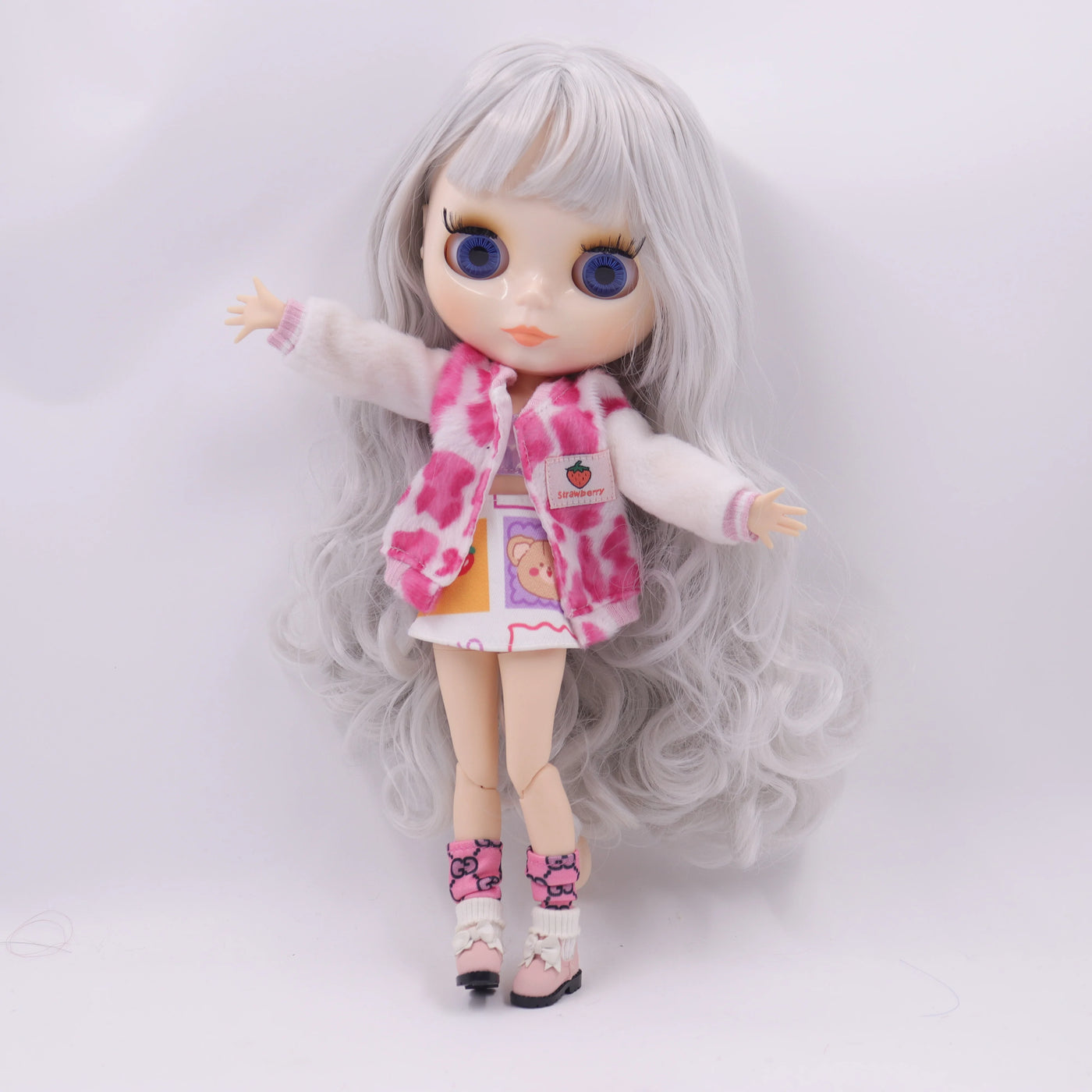 ICY DBS Blyth doll White Skin Glossy face Matte face Joint body with hand set A&B 1/6 bjd suitable diy makeup Special price