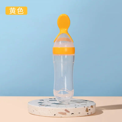 Squeezing Feeding Bottle Silicone Newborn Baby Training Rice Spoon Infant Cereal Food Supplement Feeder Safe Tableware Tools