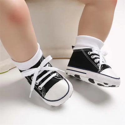 CLASSIC CANVAS BABY SPORTS SHOES – GENDER-NEUTRAL FIRST WALKER WITH NON-SLIP SOFT SOLES FOR NEWBORN & TODDLER CRIB USE