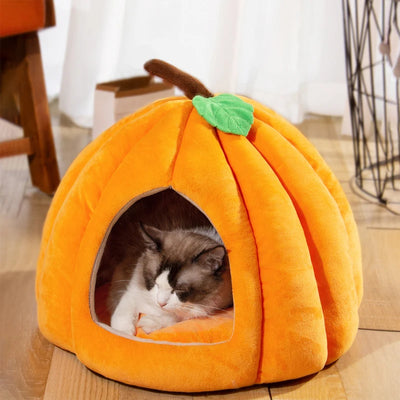 3D PUMPKIN PET HOUSE – SEMI-ENCLOSED WINTER CAT HOUSE WITH REMOVABLE BOTTOM, NON-SLIP BASE & WASHABLE SOFT PP COTTON MAT