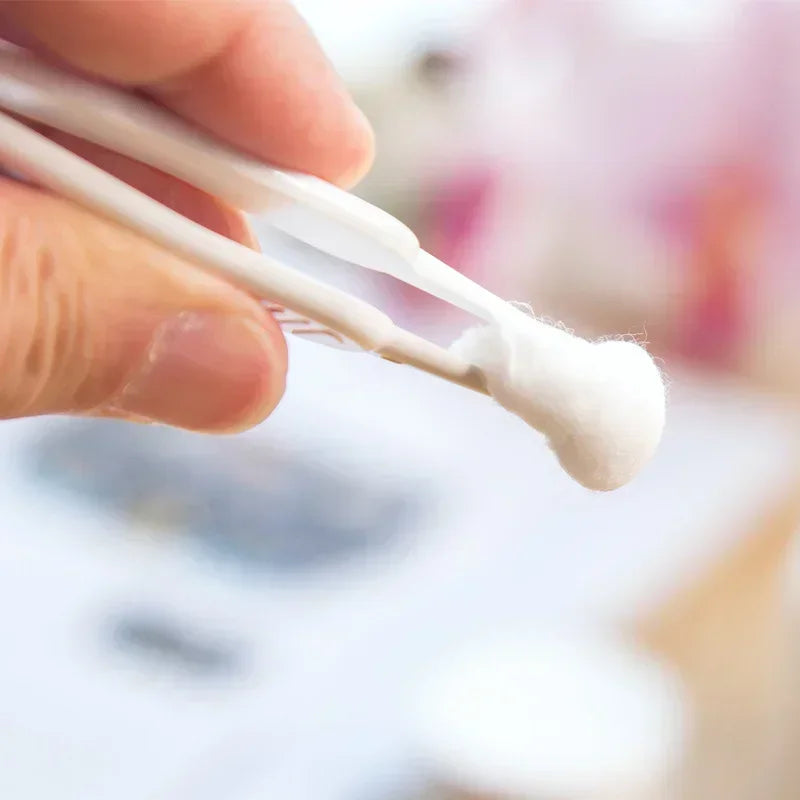 1PC Baby Nose Navel Cleaning Kids Safety Care Round Head Clamp Infant Tweezers Ear Nose Nasal Cleaner Clip Clean Tweezers Tools