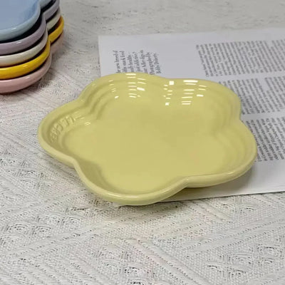 Plum Blossom Small Plate 5.5Inches 14cm Rainbow Sauce Plate Flower Shaped Pet Gradual Spike Bone Plate Tableware Ceramic Dishs
